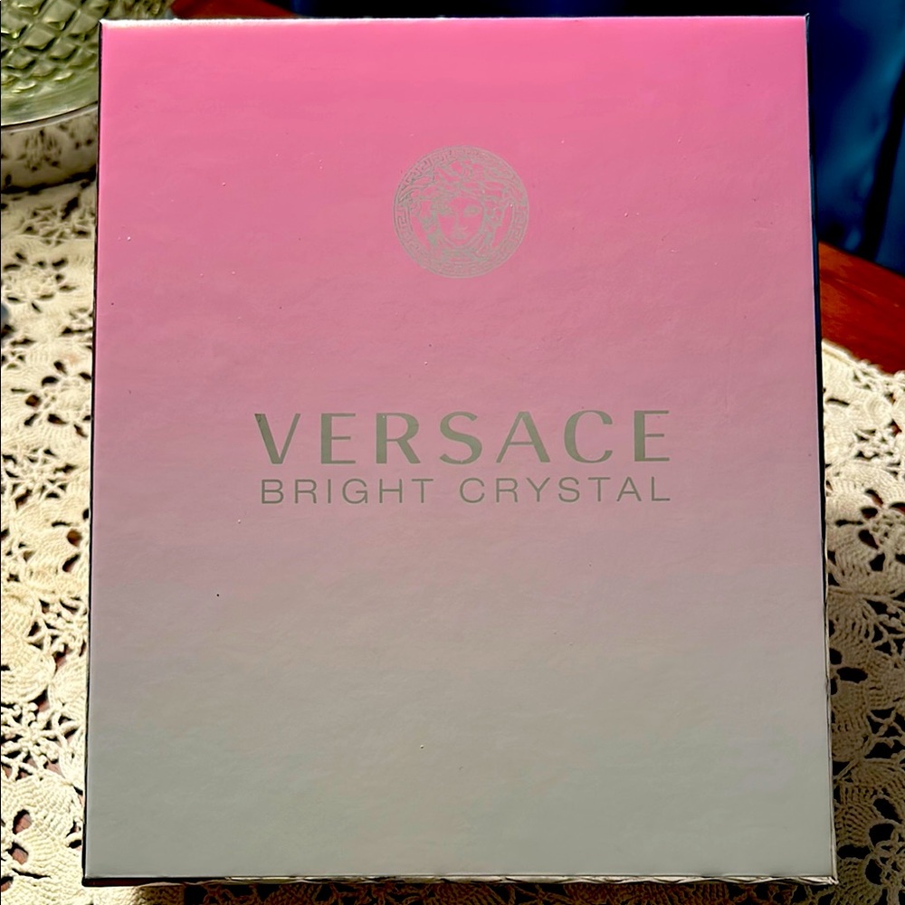 Versace Bright Crystal Pink Gradient Box